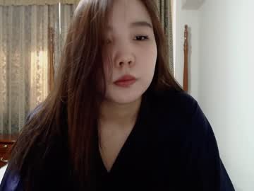 نيكني في طيزي الكبيرة – الشقراء المثيرة تحتاج الي زب كبير