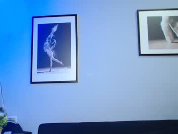 الابن ينيك أمه الشرموطة بالقوة بعد اكتشاف خيانتها – سكس مترجم