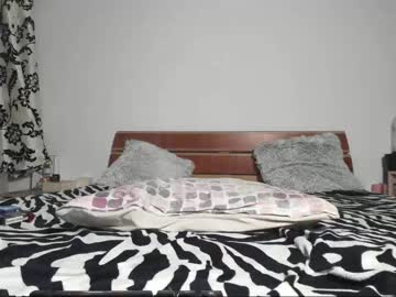 الام تختار لابنتها صديق محترم وسيم والاهم من ذلك زبه كبير