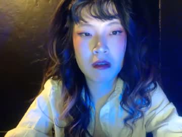 الزوجة الخائنة تحب الزب تتناك بينما يبحث عنها الزوج مترجم