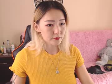 ابتزاز زوجة الاب الشرموطة بعد رؤيتها تتناك وتخون والده