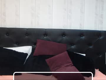 سكس عربي شرموطة مصرية تتناك وتطلب منه يجيبهم علي صدرها